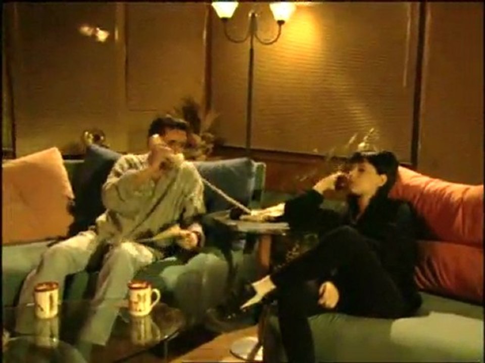 Yeşim Salkım - Günlerim Soluyor