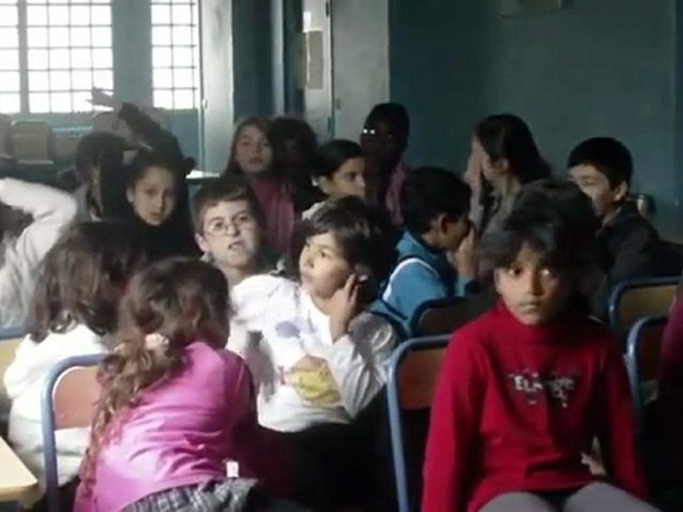 Association Les Minis Michael, atelier protection de la planète ( partie 2).avi