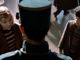 Holiday - TV Spot Holiday (English)