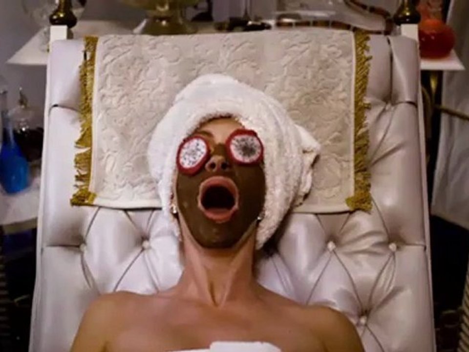 Mirror Mirror - Clip Treatment