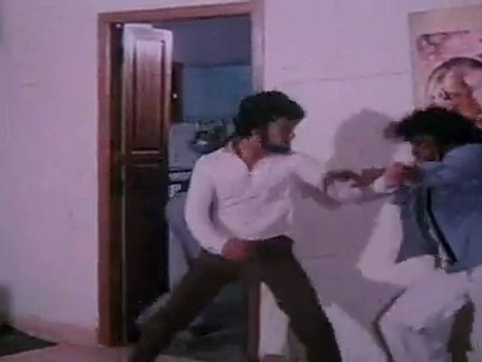 KELVIYUM NAANE BATHILUM NAANE - Karthik Fighting With Rowdies At Home
