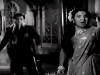 Kongunattu Thangam - M.R.Radha Angry On Amutha