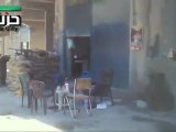 فري برس دمشق حرستا نصب الرشاشات المتوسطة وحواجز الرمل حي السيل 22 3 2012