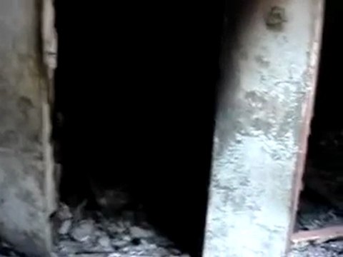 فري برس حماة المحتلة الدمار في أحد البيوت نتيجة القصف 22 3 2012 ج1