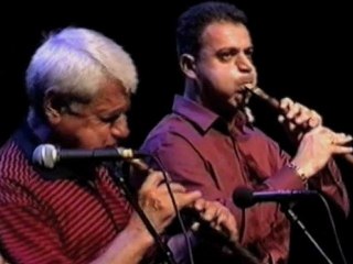 Erkan Oğur - İsmail H.Demircioğlu - Bir Sandığım Vardır