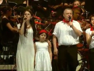 Grup Yorum - Şişli Meydanında