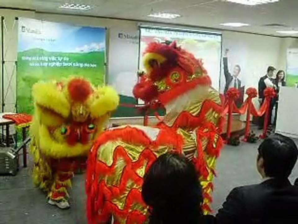 mua lan,múa lân, chuyen mua lan, lan su rong 01673880888