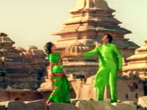 Sarele sarele - koncham touch lo unte chepthanu,Sivaji, Vedha, Archana, Music Chakri