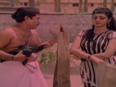 Zoo LaKa Taka - Chandra Mohan Makes Super Comedy With Hen