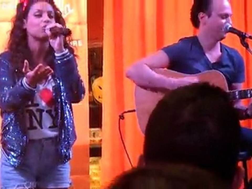 TAL Au Virgin MegaStore