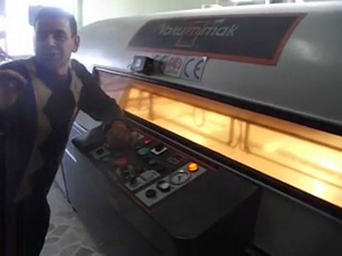 vacum pres mebran pvc vakummak vakum pres makinasında kapak basımından bir görüntü vakum pres pin sistemi