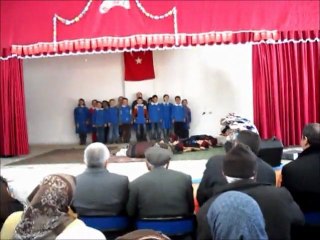 Deştiğin İlköğretim Okulu  2/A- 3/A Sınıf Öğrencileri "Kasabamız Şehitleri Konuşuyor" adlı oyun