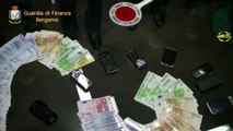 Bergamo - Spaccio di droga e traffico soldi falsi, 9 arresti - video 1 (22.03.12)