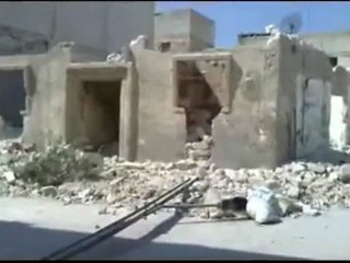 فري برس   حماة   منازل مدمرة تدمير كامل في الحميدية 22 3 2012