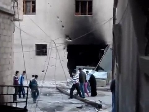 فري برس حماة الدمار في أحد البيوت نتيجة القصف 22 3 2012 ج3