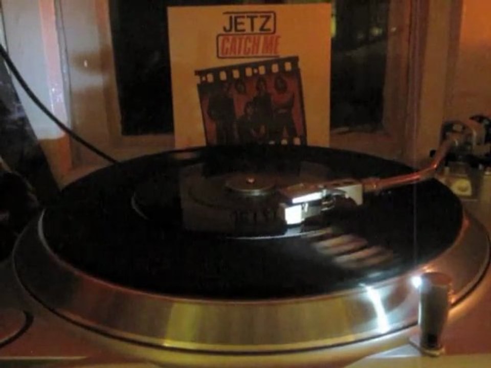 The Jetz - Breaking It Down