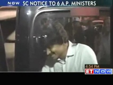 SC issues notices to 6 Andhra ministers