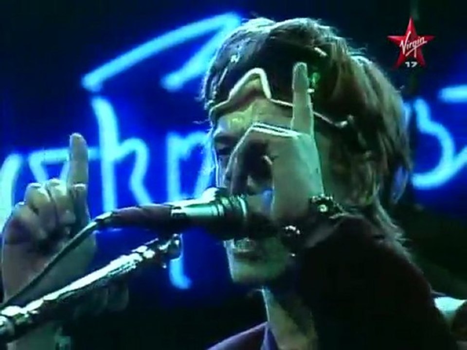 -groupe TELEPHONE (1983)-""crache ton venin- fait divers-au coeur de la nuit""