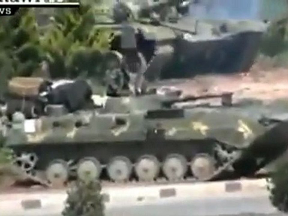 Explosions in Syria as EU imposes sanctions