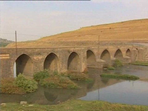 Kazancı Bedih ile Oğlu - Mardin Kapısından Atlayamadım