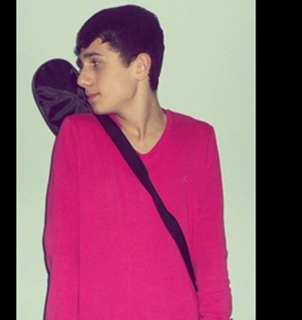 Tolga Akman - Sen Yoksun Ya Yanımda