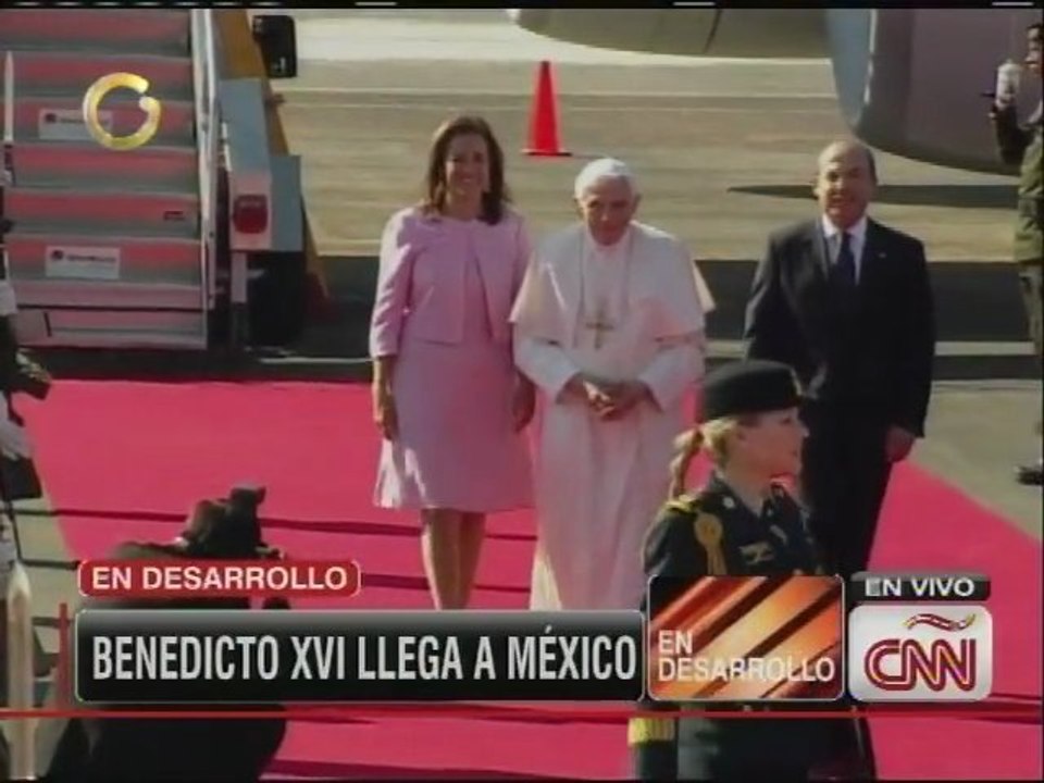 Llegada del Papa Benedicto XVI a México