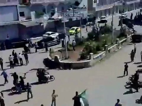 فري برس حماة المحتلة كرناز القصف على المظاهرة 23 3 2012