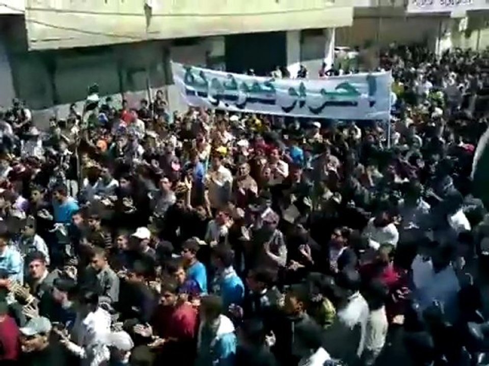 فري برس حماة المحتلة  كفرنبودة جمعة قادمون يا دمشق 23 3 20123