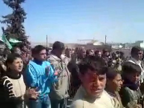 فري برس ادلب حاس مظاهرة قبل الصلاة جمعة قادمون يا دمشق 23 3 2012