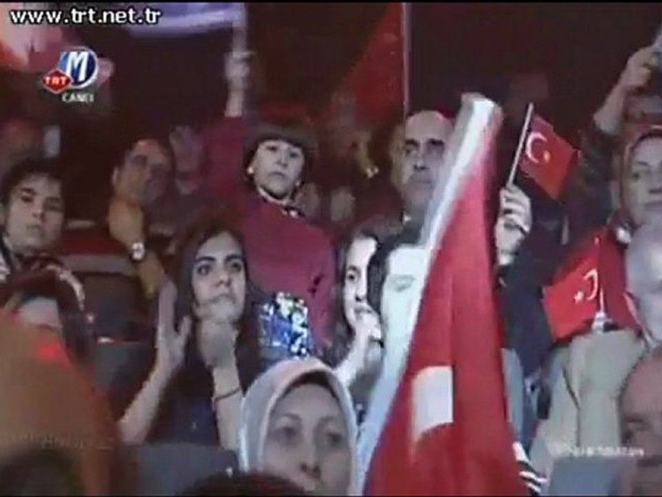 Sevcan Orhan Kalenin dibinde taş ol Kerkük TRT