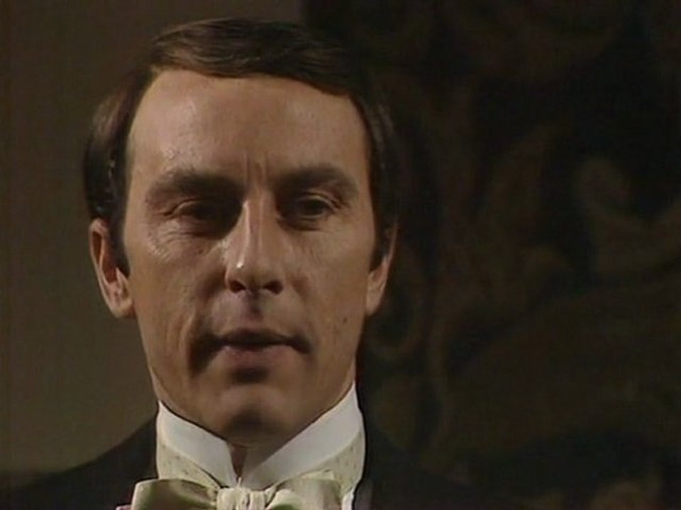 Raffles - E12 - The Gift of the Emperor