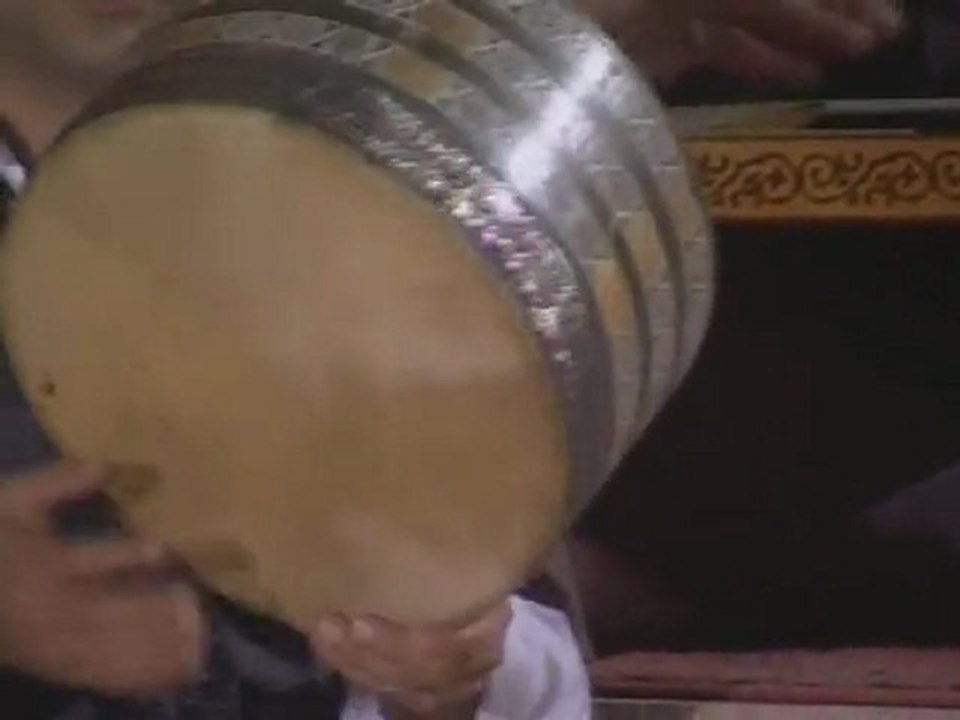 Kazancı Bedih - Fincanın Etrafı Yeşil