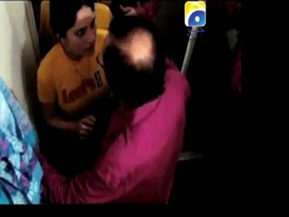 *Rahat Fateh Ali Khan* Chandrama Meri Banhon Main Aa Dagh Dil Ke Dikhaon `OST "JALPARI"