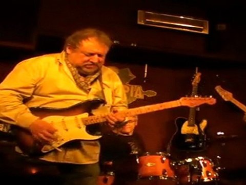 hoochie coochie man little wing