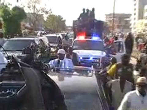 VIDÉO - Clôture de campagne du second tour, Me Wade mise sa « dernière carte ».