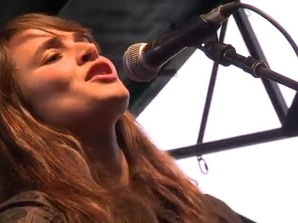 The Twilight Saga - Breaking Dawn - Part 1 - Tent City Premiere - B-Roll #I