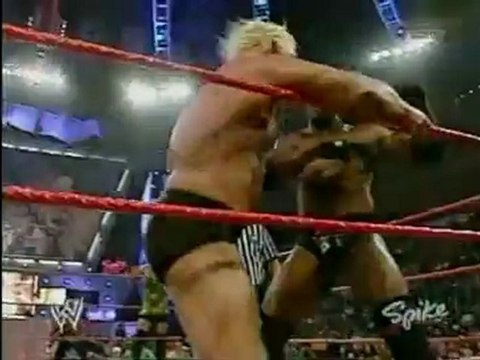 WWE-Universal.Fr - Batista & Ric Flair VS Booker T & Rob Van Dam ( 2004 Draft Lottery)