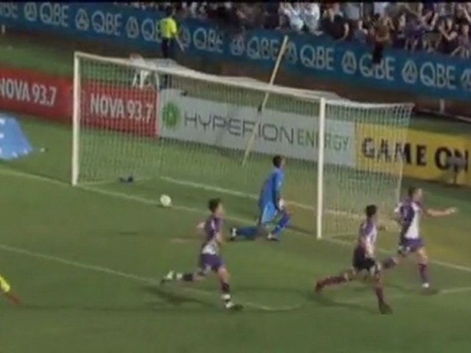 A-League - Smeltz für Perth gloreich