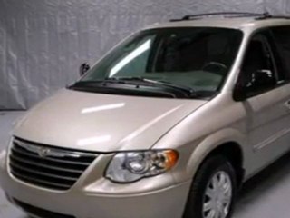 Download Video: 2005 Chrysler Town & Country Touring 4 Door Passenger Van