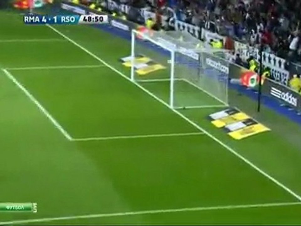 Karim Benzema ROCKET strike against Real Sociedad (4-1)