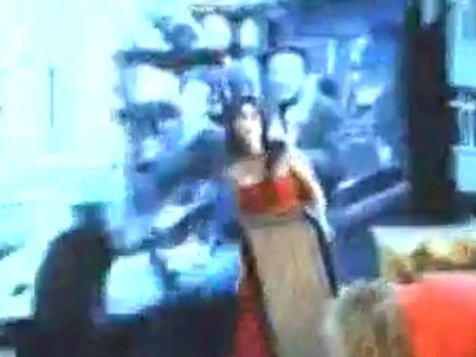 A V By DesiTvForum.Net Part4