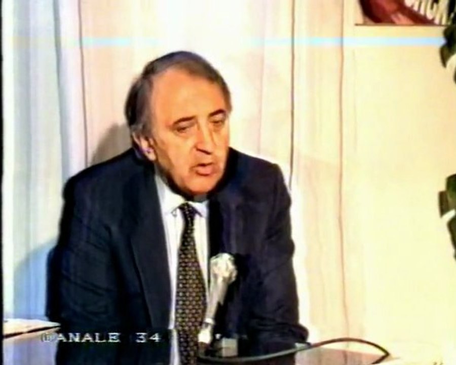 17b - Intervista a Ferlaino - Conclusione girone d'andata - Serie A 1988-89 - Canale 34