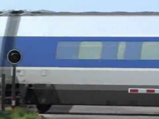 TGV au passage à niveau