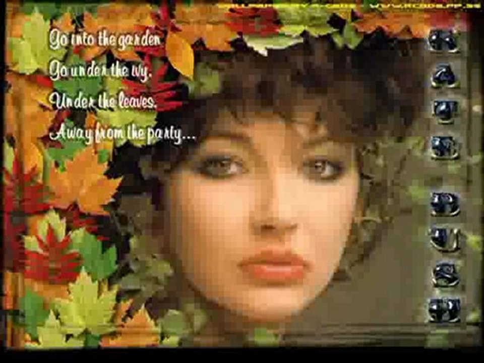Kate Bush - Under The Ivy