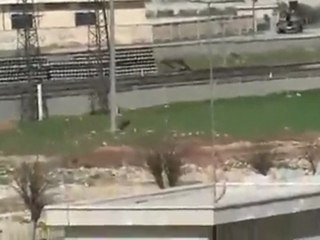 فري برس حماةالمحتلة  مدفعية الشيلكا تستخدم لقتل المتظاهرين24 3 2012