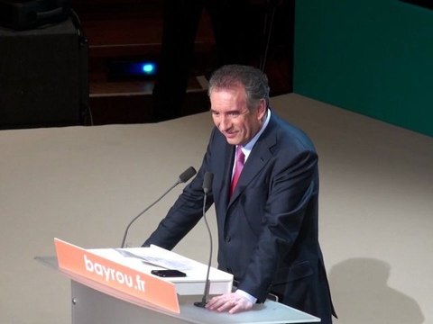 Partie 2 du Meeting de François Bayrou à la Halle aux Grains à Toulouse - 10 Mars 2012