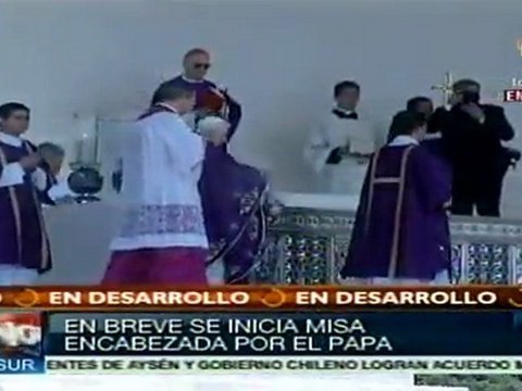 Benedicto XVI oficia misa multitudinaria en Guanajuato