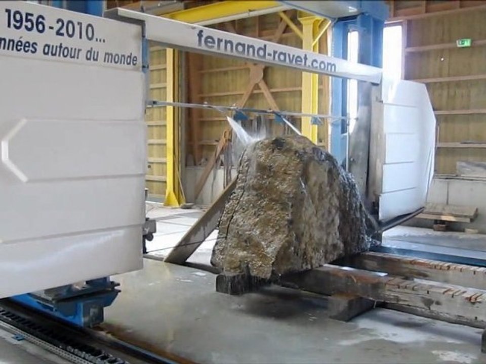 Atelier de la Pierre des Fagnes à Wallers en Fagne (Nord de la France)