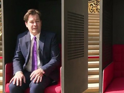 Art contemporain: Art Paris ouvre ses portes au Grand Palais