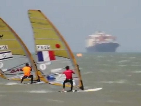 RSX Worlds 2012: Julien Bontemps champion du monde dans la tempête